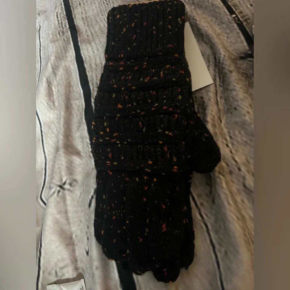 Sock and Glove bundle 4 pcs